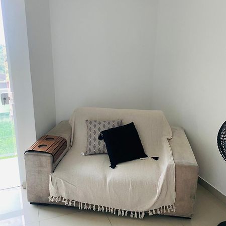 Apartamento Amplo E Confortavel Em มาคาเอ ภายนอก รูปภาพ