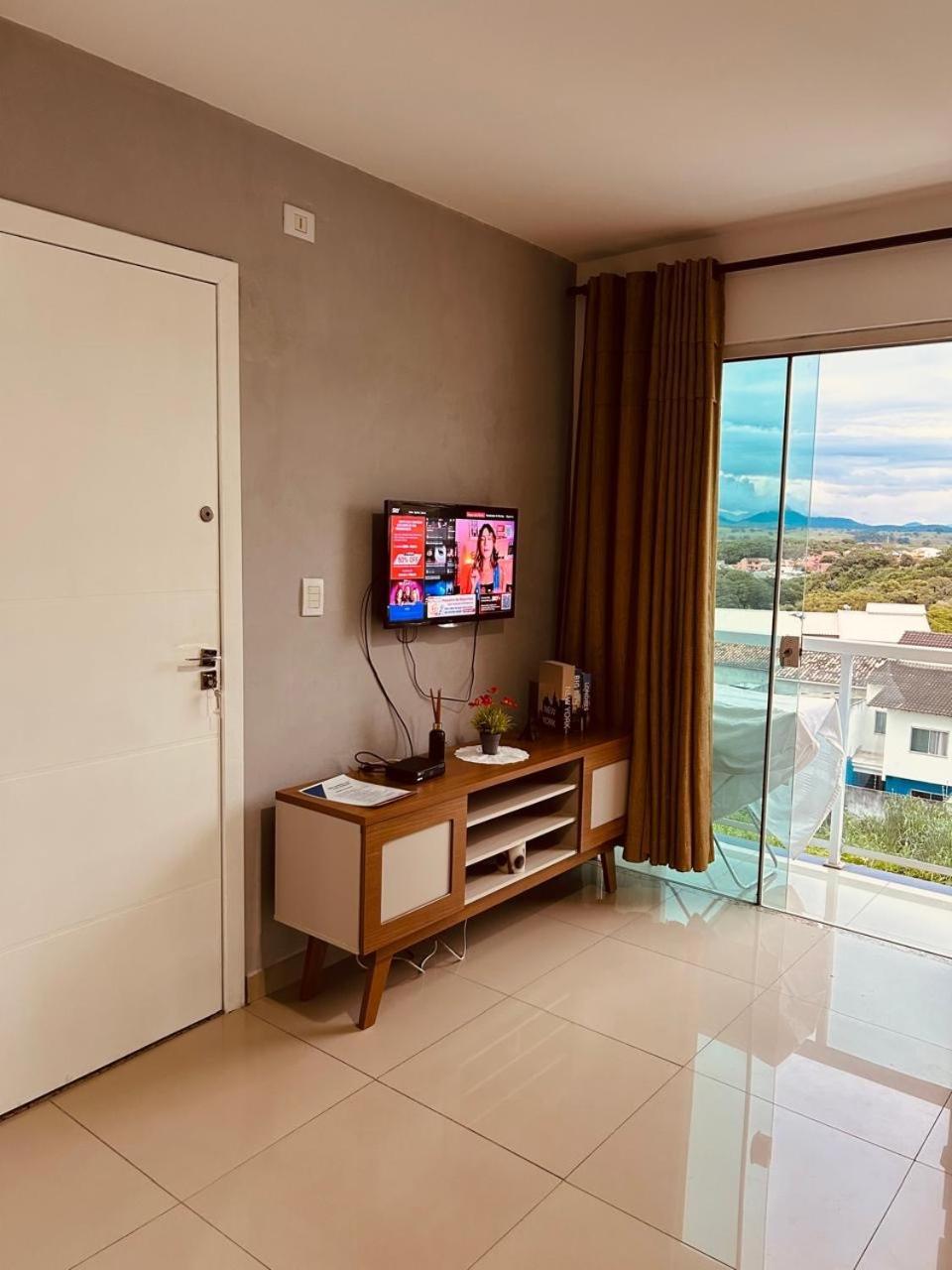 Apartamento Amplo E Confortavel Em มาคาเอ ภายนอก รูปภาพ