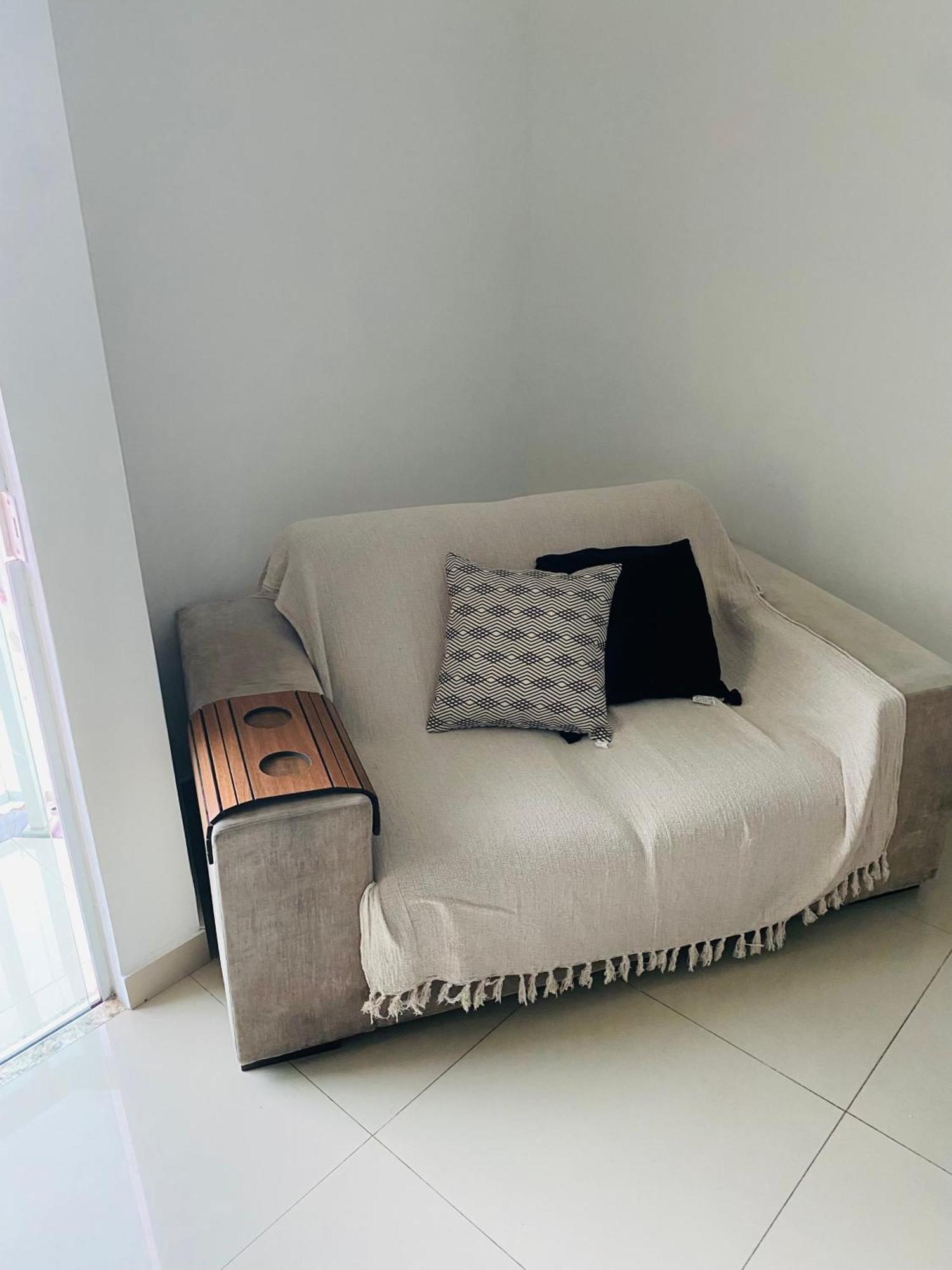 Apartamento Amplo E Confortavel Em มาคาเอ ภายนอก รูปภาพ