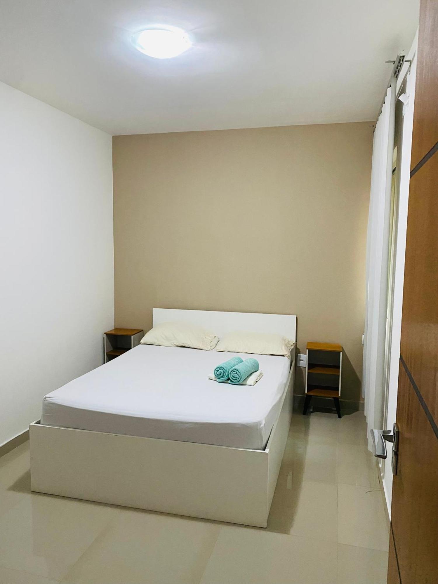 Apartamento Amplo E Confortavel Em มาคาเอ ภายนอก รูปภาพ
